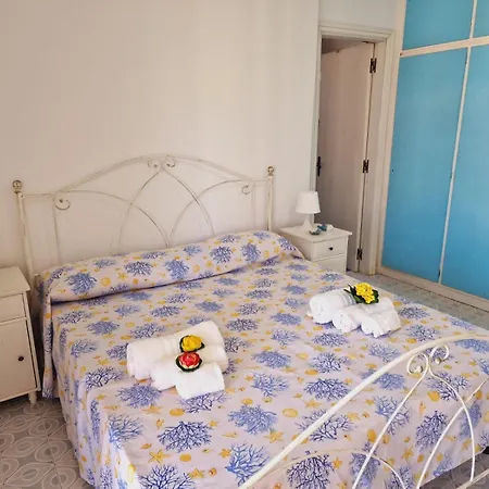 Residenza Praja In Baia Apartment *